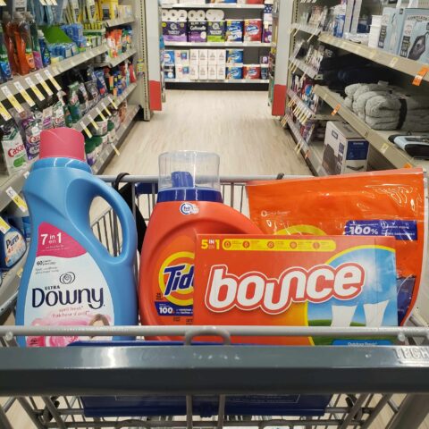 Bounce, Downy, or Tide Laundry ONLY $2.70 at Walgreen’s 12/22 – 12/28