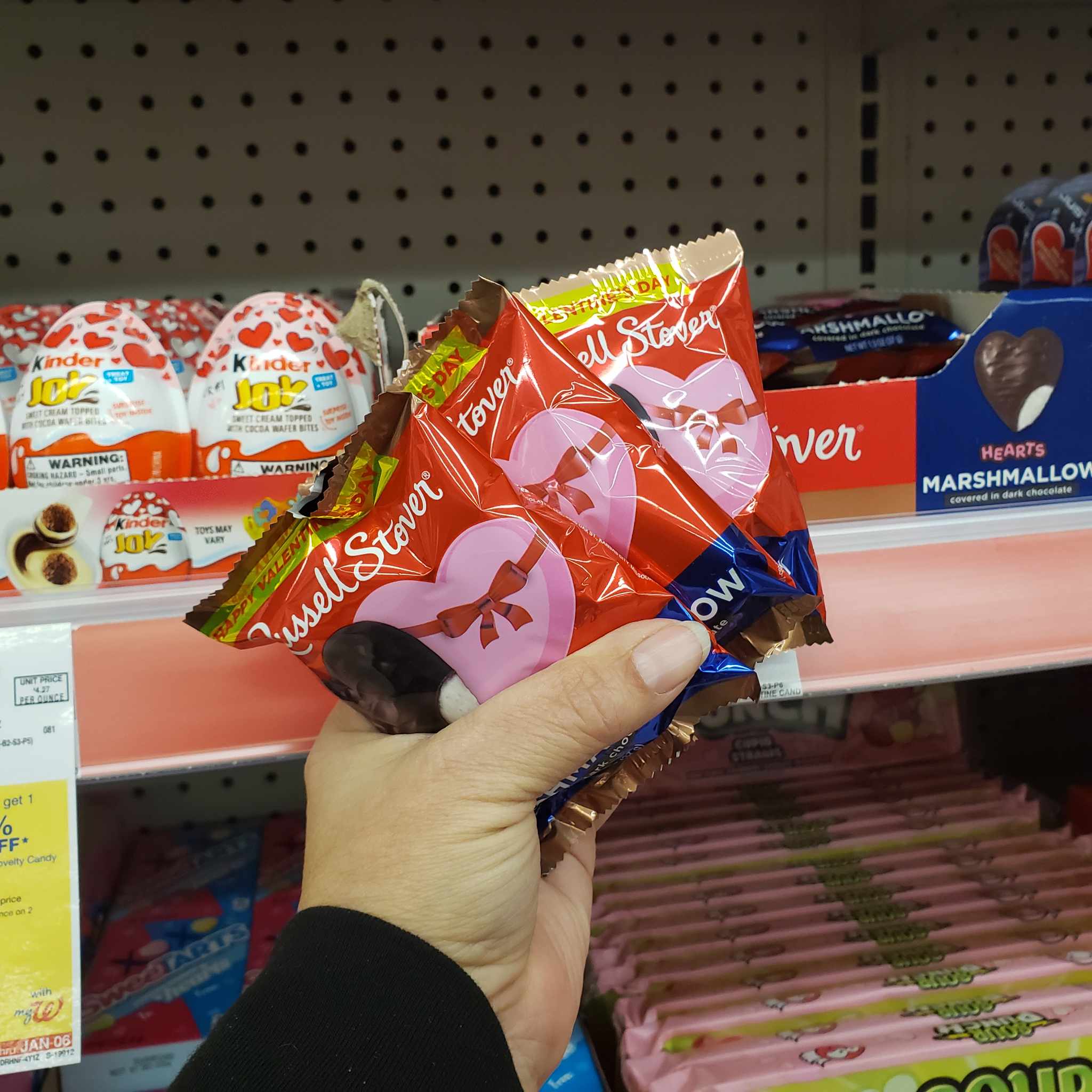 Russell Stover Singles ONLY $1.12 at Walgreens 01/26 – 02/01